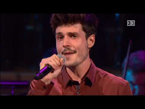 Miki Núñez - "Escriurem" (amb la Simfònica de Cobla i Corda de Catalunya)