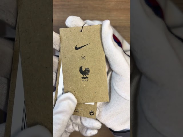 Vídeo relacionado con Camiseta oficial de la selección francesa de fútbol de la FFF, colección oficial para hombre, Hombre, azul, large