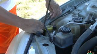 Windshield Wiper Hose Repair (crack) Cheap Fix