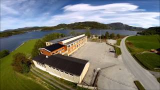 preview picture of video 'Valsøyfjord skole til salgs - mai/juni 2014'