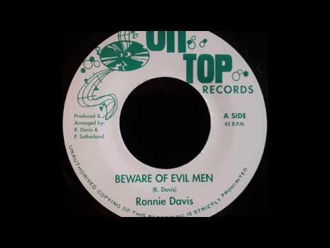 RONNIE DAVIS - Beware Of Evil Men [1976]