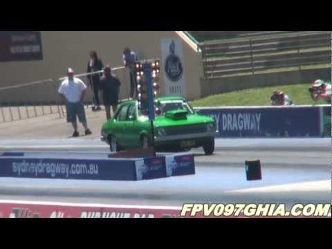 NSW CHAMPIONSHIP SERIES ROUND 4 SUPER SEDAN AT SYDNEY DRAGWAY 5.11.2011