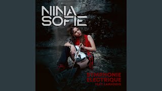 Kadr z teledysku Symphonie électrique tekst piosenki Nina Sofie