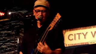 Marshall Crenshaw -- WILD CHILD (Lou Reed) -- City Winery - New York -- 24 july 2019