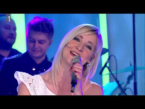 Nuša Derenda, Eva Boto, Kaja Humski - Tam, kjer murke cveto (V petek zvečer)