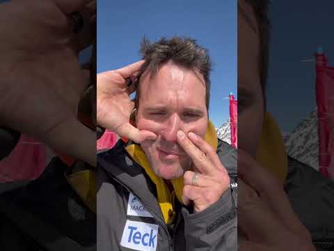 Blocked nose hack. Try this self craniofascial mobilization to unblock your sinuses.