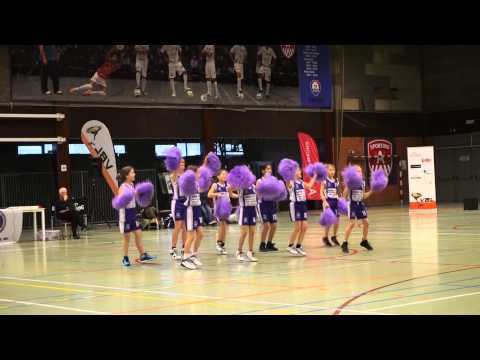 Damesbasket in de kijker 29-03-2015 cheerleaders