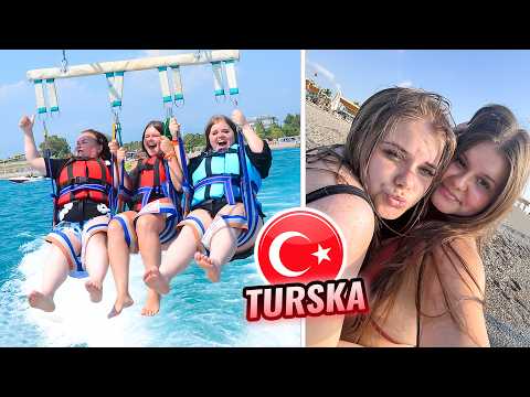 SA PORODICOM NA MORU