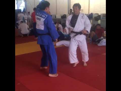 【#柔道27】#shorts  柔道の練習、右利き対策、右に崩して背負いJudo practice, right-handed measures, right-handed collapse