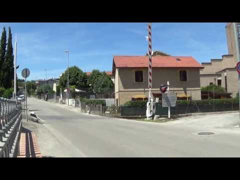 Passaggio a livello di via del Torrione - Civitanova Marche (MC) / Level Crossing / 道口 / 踏切