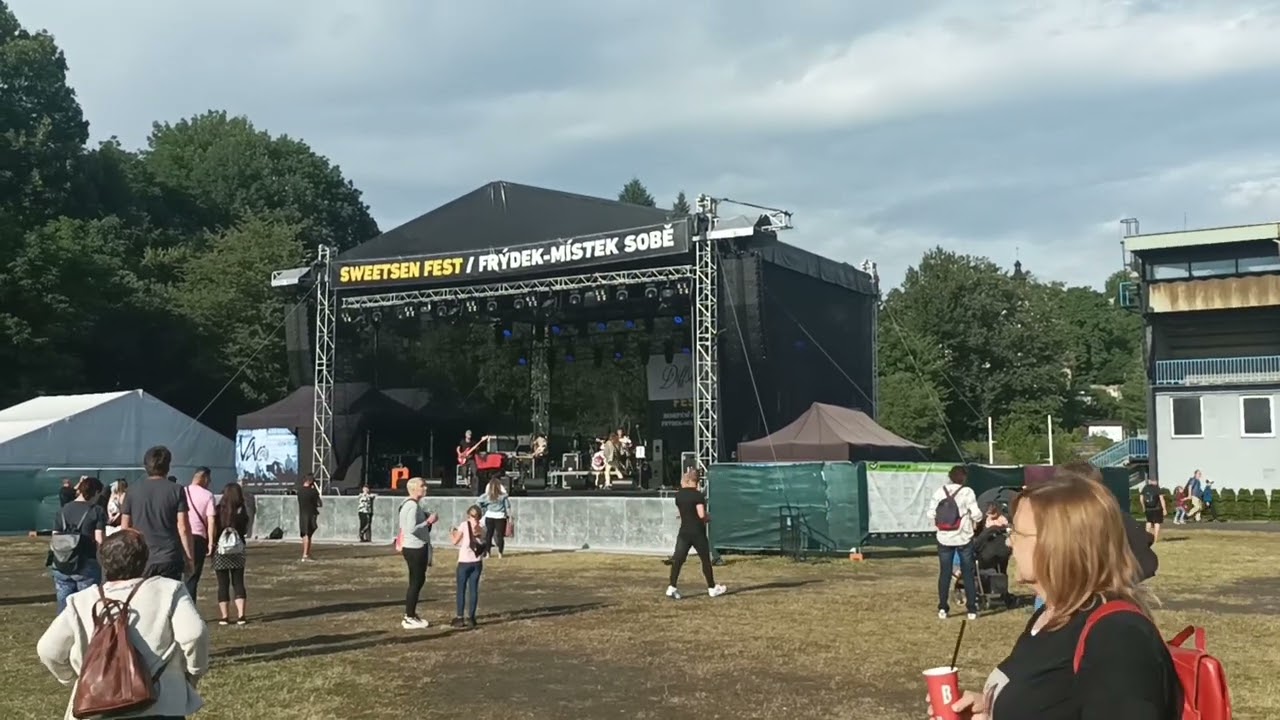 Trailer