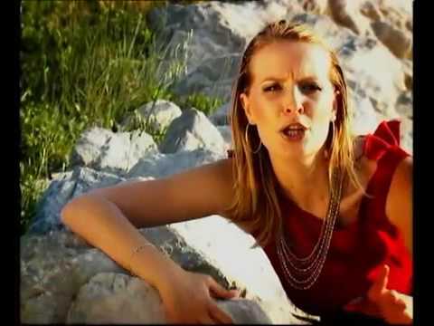 Izabela Martinović - Okreni se