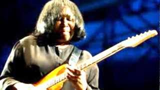 STEPPIN OUT - JOAN ARMATRADING + LYRICS