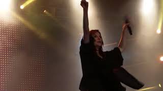 Martina McBride &#39;Hit me with your Best Shot&quot; Hot Springs Ark. 6-23-18