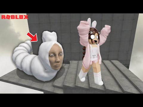 DIKEJAR POCONG RAKSASA PALING MENYERAMKAN DI ROBLOX! 😱