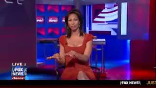 Harris Faulkner Quick Shot of Cleavage Legs