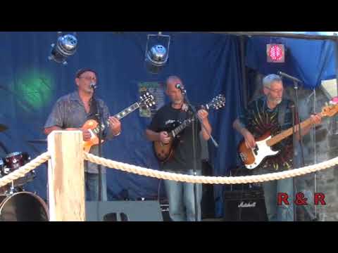 Woodystock (the Woodman Inn Music Festival - short clips)
