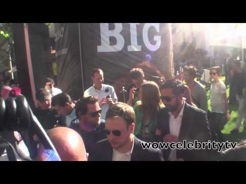 Jessica Alba at the Grove in Hollywood