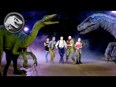 Jurassic World Live Tour! Exclusive Behind The Scenes | JURASSIC WORLD
