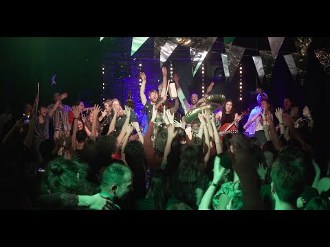 Worldwide Welshman - El Mundo Está Como Una Cabra - Live