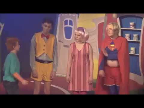 LazyTown/Latibær: Glanni Glæpur í Latabæ Performance at Leikfélag Vestmannaeyja (2018)