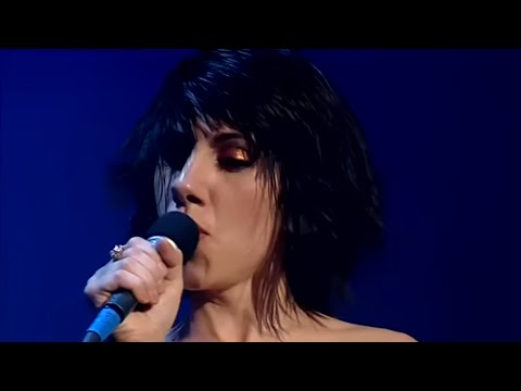 PJ Harvey - Who The Fuck (Jools 2004)