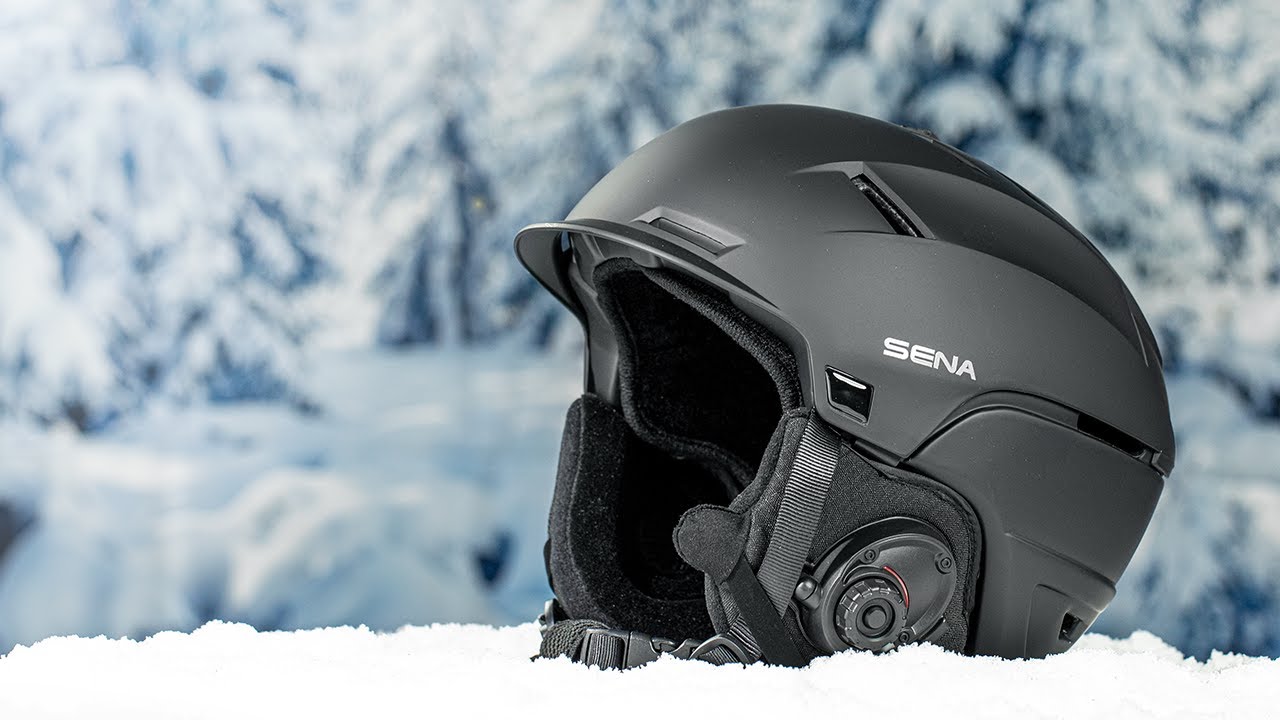#RideConnected por las pistas de esquí con el nuevo casco Sena Latitude