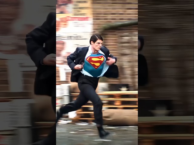 Vídeo relacionado con Hallmark DC Comics Superman, tarjeta 3D y desplegable para cualquier ocasión, Clark Kent, cumpleaños, día del padre, hijo, papá, sobrino, superhéroe, dorado