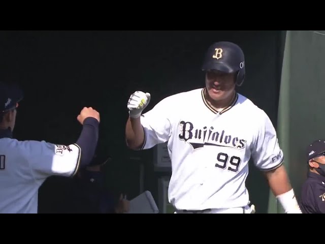 【バファローズ春季キャンプ紅白戦】バファローズ・杉本 詰まった打球はなんとホームラン!! 2021/2/15
