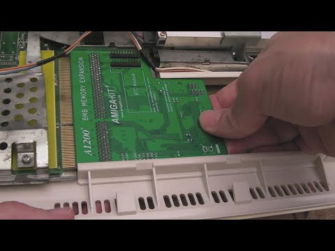 Commodore Amiga A1200 - 8MB RAM Expansion Repairs