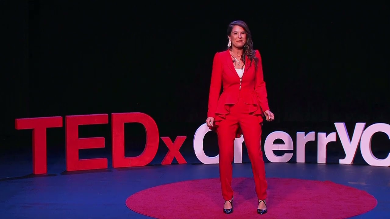 Jacia Kornwise on stage