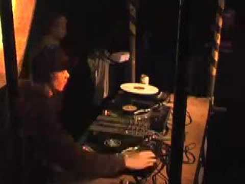 DJ FU  @ OX4 bullingdon arms