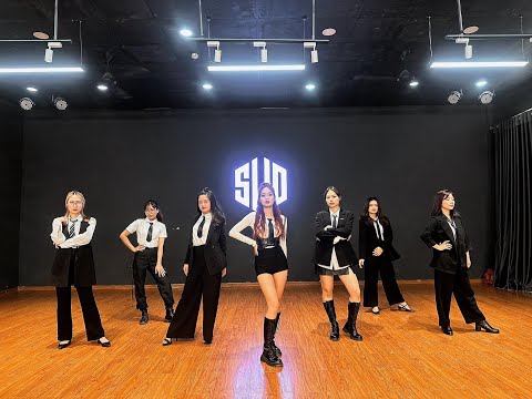 MAMAMOO(마마무) _ Egotistic(너나 해) Dance Cover By Black Roses Team