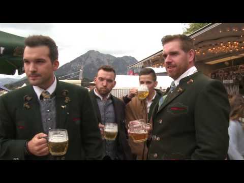 Folx on Tour beim Altausseer Kirtag