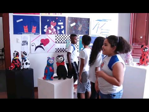 Estudantes da rede municipal expõem trabalhos no Casarão da Cultura