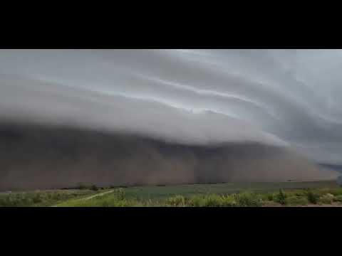Frente de tormenta en pincen en la pcia de Córdoba 15/11/25 #tormenta @antitobustos📷