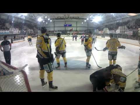 CRASH: Jordan Paulus + Martijn Oosterwijk Liege Bulldogs-Flyers Heerenveen Game 3 Final Bene League