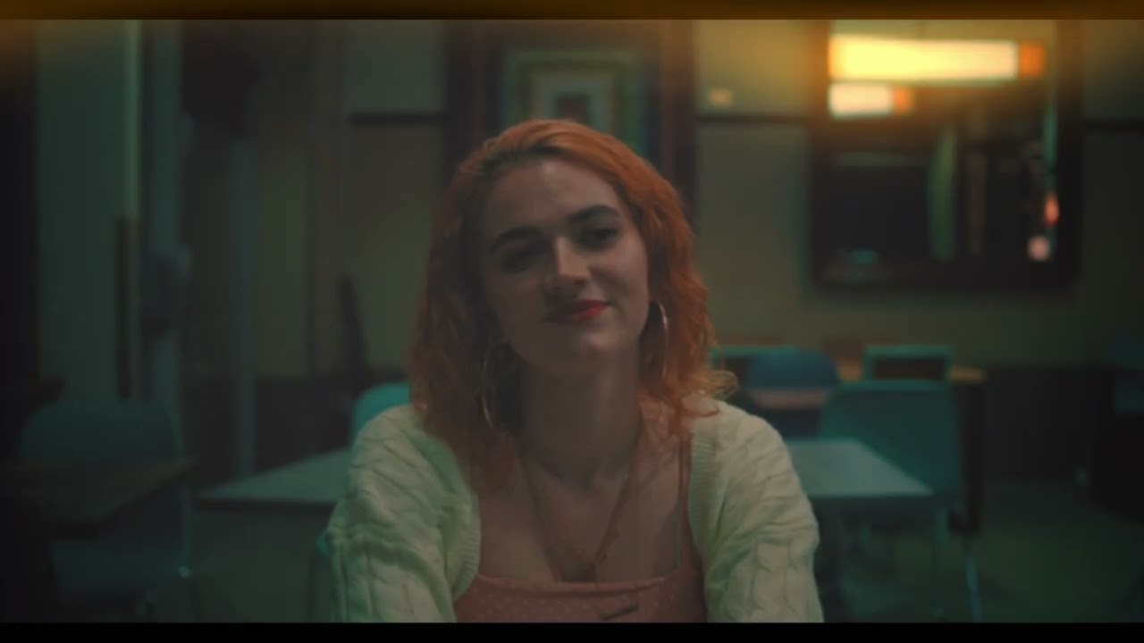 Trailer thumbnail