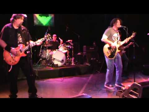 Slow Burning Car -  In The Trees (The Roxy 4-12-13, Hollywood, CA, Assumption cd release show)