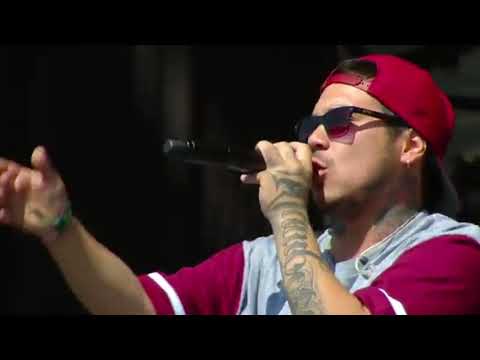 Liricistas ft. Donexpress - Cuando Me Faltas Tu - Lollapalooza (En Vivo)
