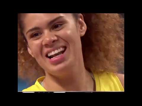 Amanda Zahui = 😤😂🤨😡😄🥳