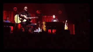 Frank Turner There she is (live)
