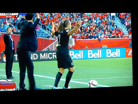Hao Wei (郝伟) Sent Off at 2015 Women's World Cup