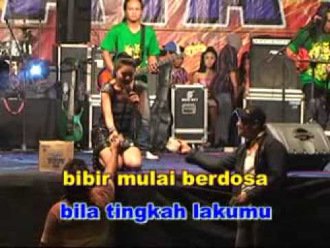 2 KURSI - NIKEN APRILIA  by anggit_ghathan