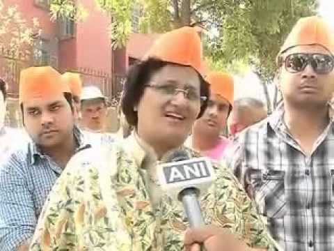 Controversy over Modi's marital status