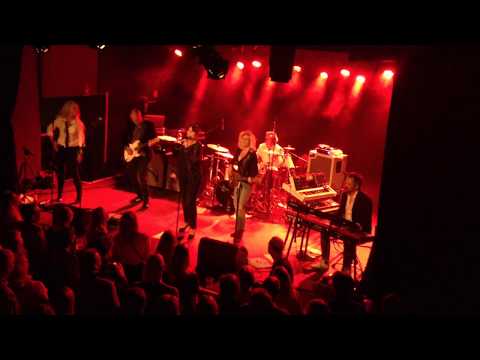 Halberg & Friends - Transit  (Halberg/Larsen) Lille Vega 11-05-2018