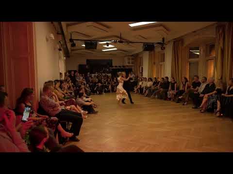 Katalin Czidor & Tihamér Bogdán–Entre Tu Amor y Mi Amor-Alfredo de Angelis @ El Sabor de Hungría '25