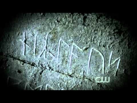 Vampire Diaries 3x08 - Alaric and Damon show Elena the Viking script - Flashback