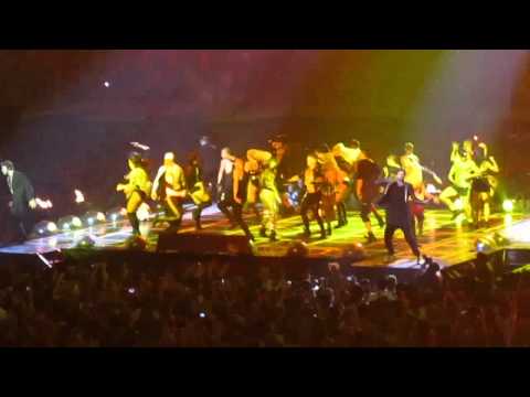 Take That Düsseldorf 25.07.11 Progress Tour - NO REGRETS & RELIGHT MY FIRE