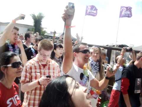 Luminosity Beach Festival 2012 - Bart Claessen